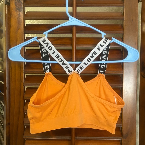 Orange sport bra - Picture 2 of 2